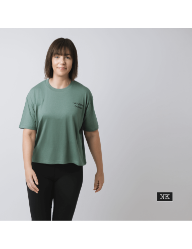 Camiseta +AGUJETAS -DRAMAS verde