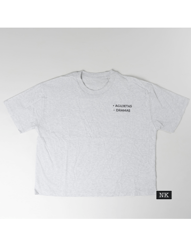 Camiseta +AGUJETAS -DRAMAS jaspeada