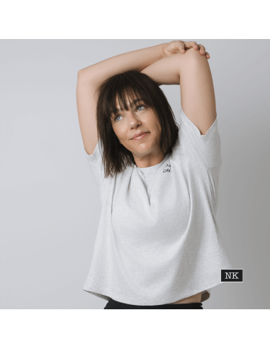 Camiseta +AGUJETAS -DRAMAS jaspeada