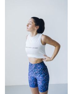 Camiseta Strong Over Skinny azul hielo 2