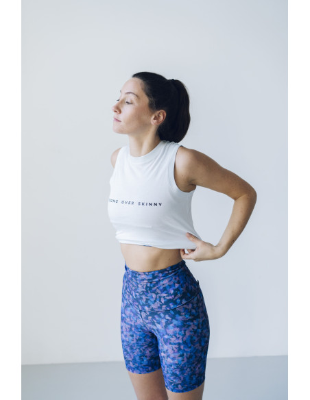 Camiseta Strong Over Skinny azul hielo