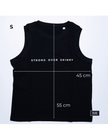 Camiseta Strong Over Skinny negra