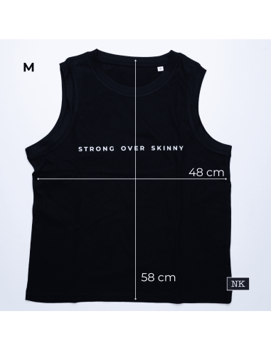 Camiseta Strong Over Skinny negra