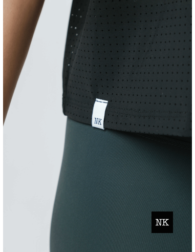 Camiseta CROP manga corta negra